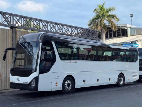Xe 45 chỗ